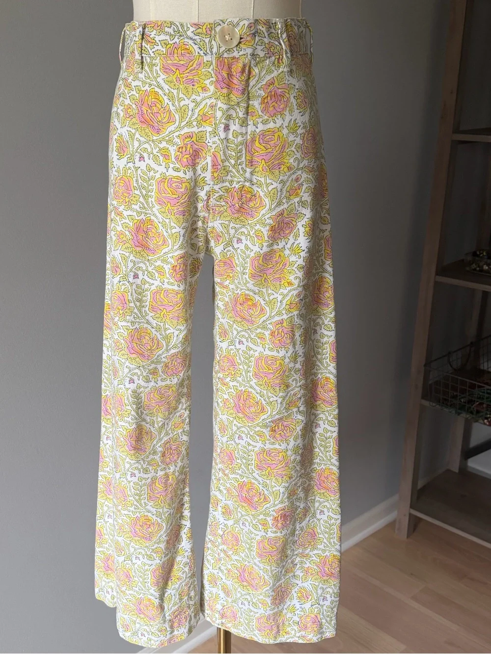 Color block floral cropped jean